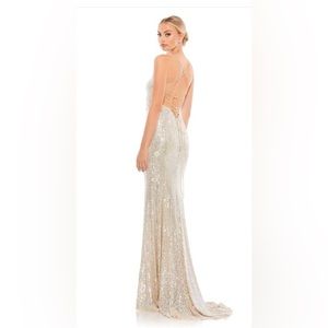 NWT- Ieena for Mac Duggal Stretch Sequin Lace up Gown
